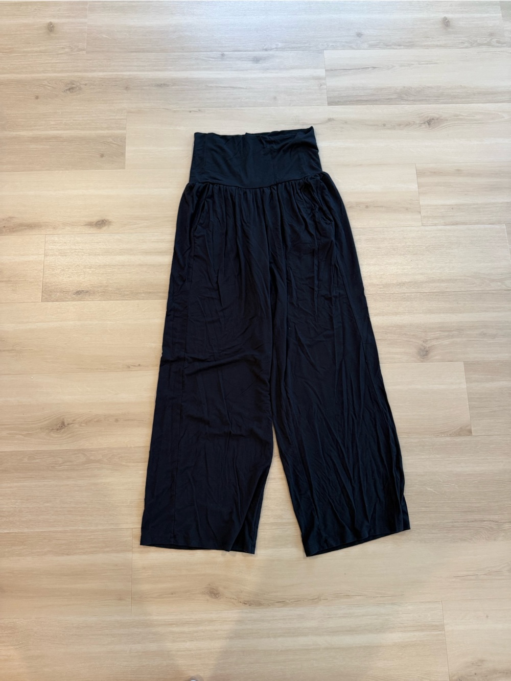 Athleta Black Studio Wide-Leg Pants Size Medium
